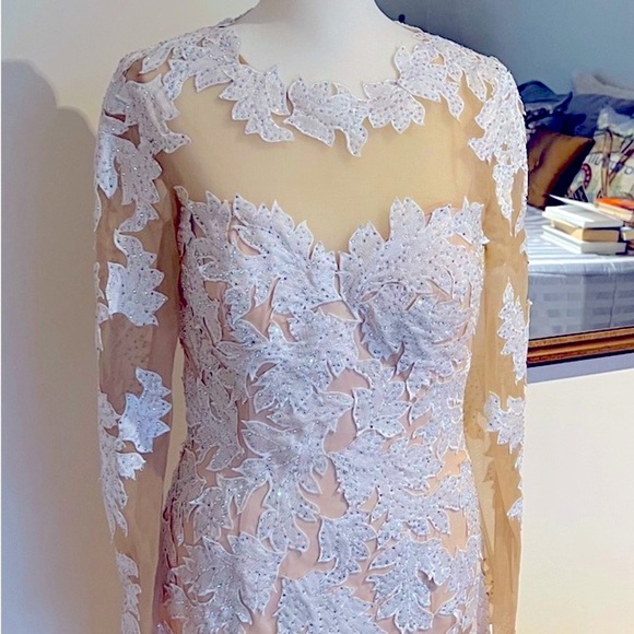 LaFemme Formal Wedding dress cream/nude with beautiful lace- long sleeve PERFECT - Picture 3 of 7